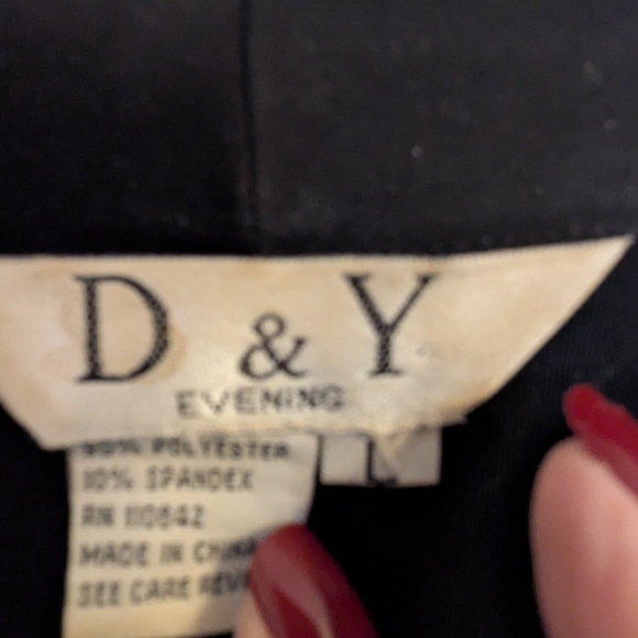 Chic Black Velvet Women's Blazer - Picture 3 of 3